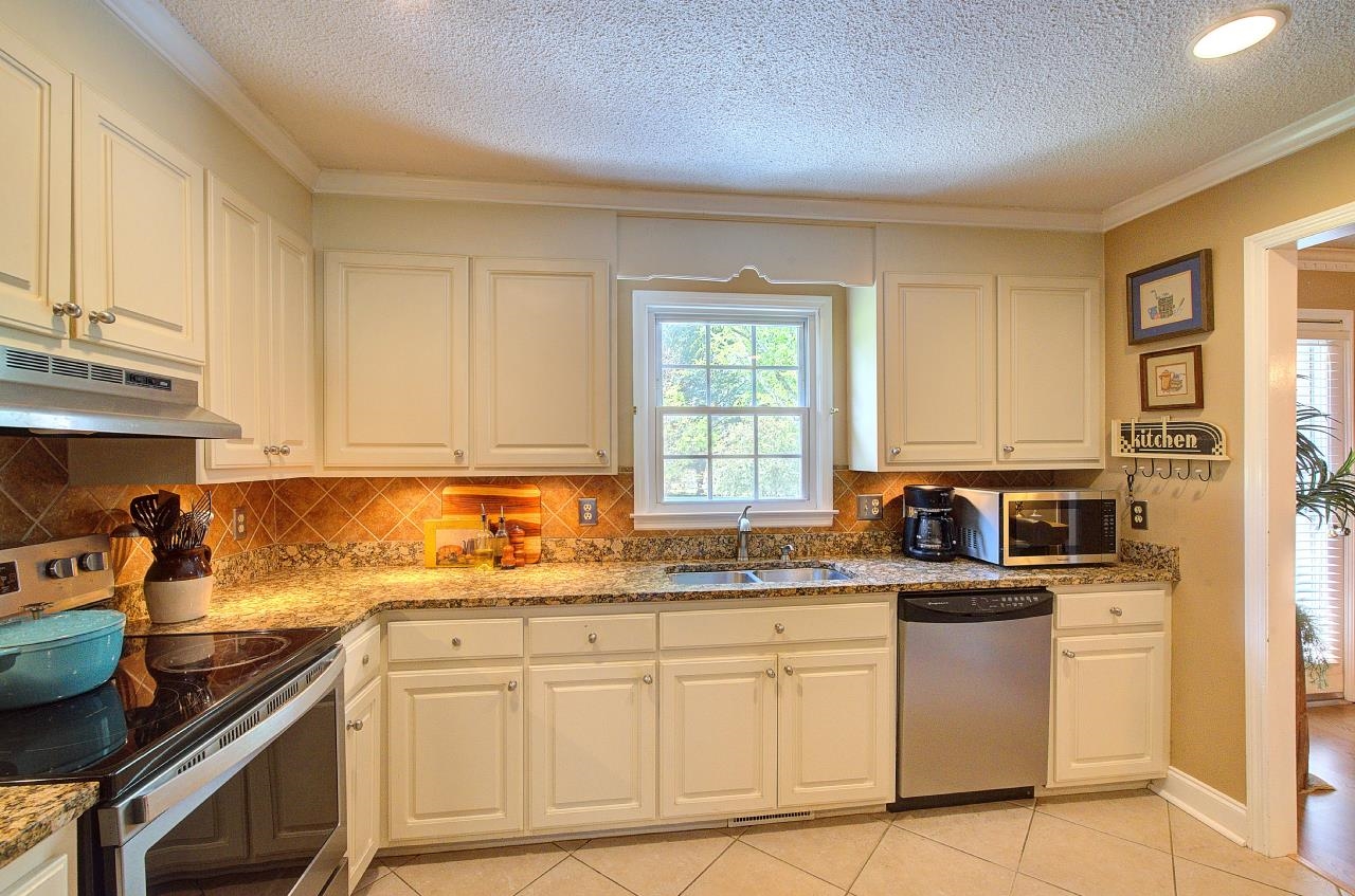 39 Rollingreen Road, Greer, South Carolina image 14