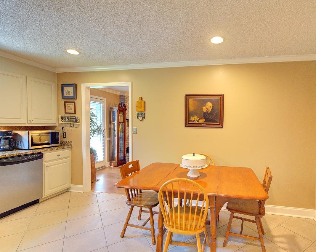 39 Rollingreen Road, Greer, South Carolina image 16