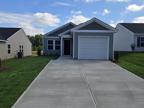 Homes For Sale - 194 Cloverfield Lane<br/> Spartanburg, SC 29303