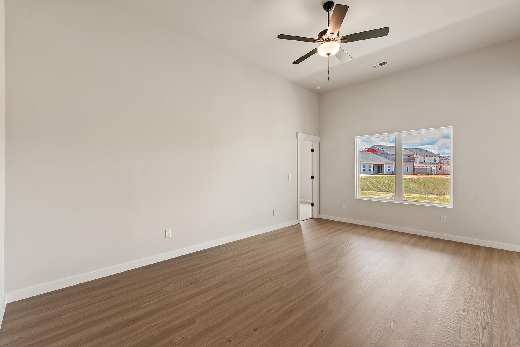 1213 Crested Iris Street, Moore, South Carolina image 3