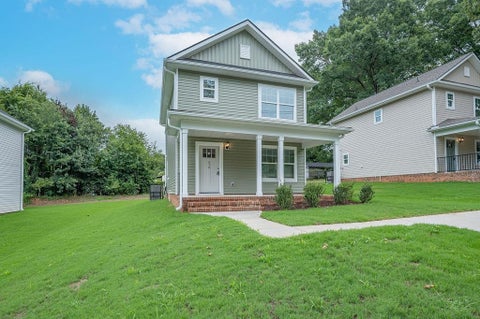 Homes For Sale - 670 Saxon Avenue<br/> Spartanburg, SC 29301