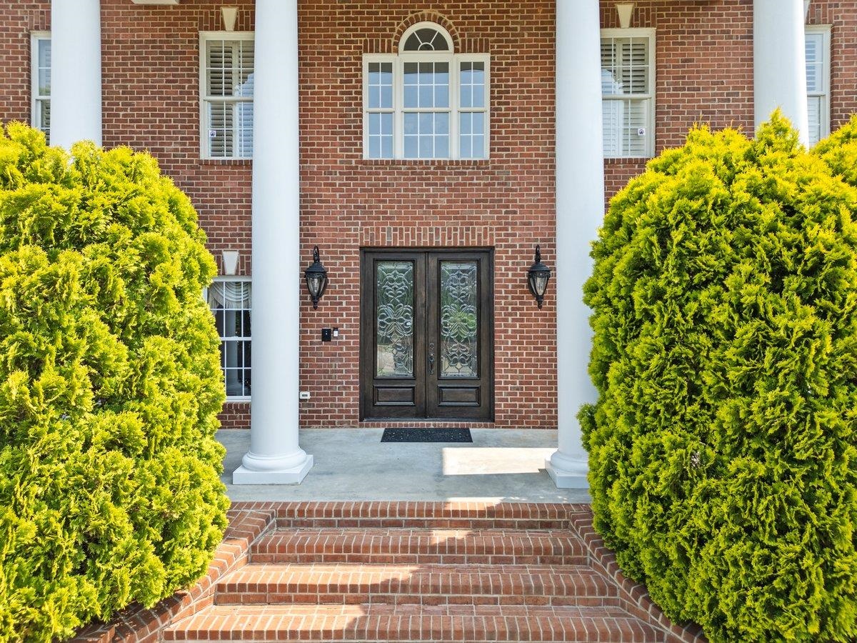 201 Corinthian Drive, Simpsonville, South Carolina image 2