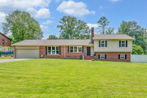 Homes For Sale - 116 Galaxie Place<br/> Spartanburg, SC 29307
