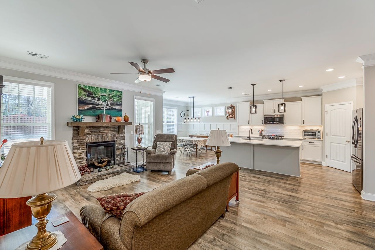 7 Ridgebury Place, Greenville, South Carolina image 3