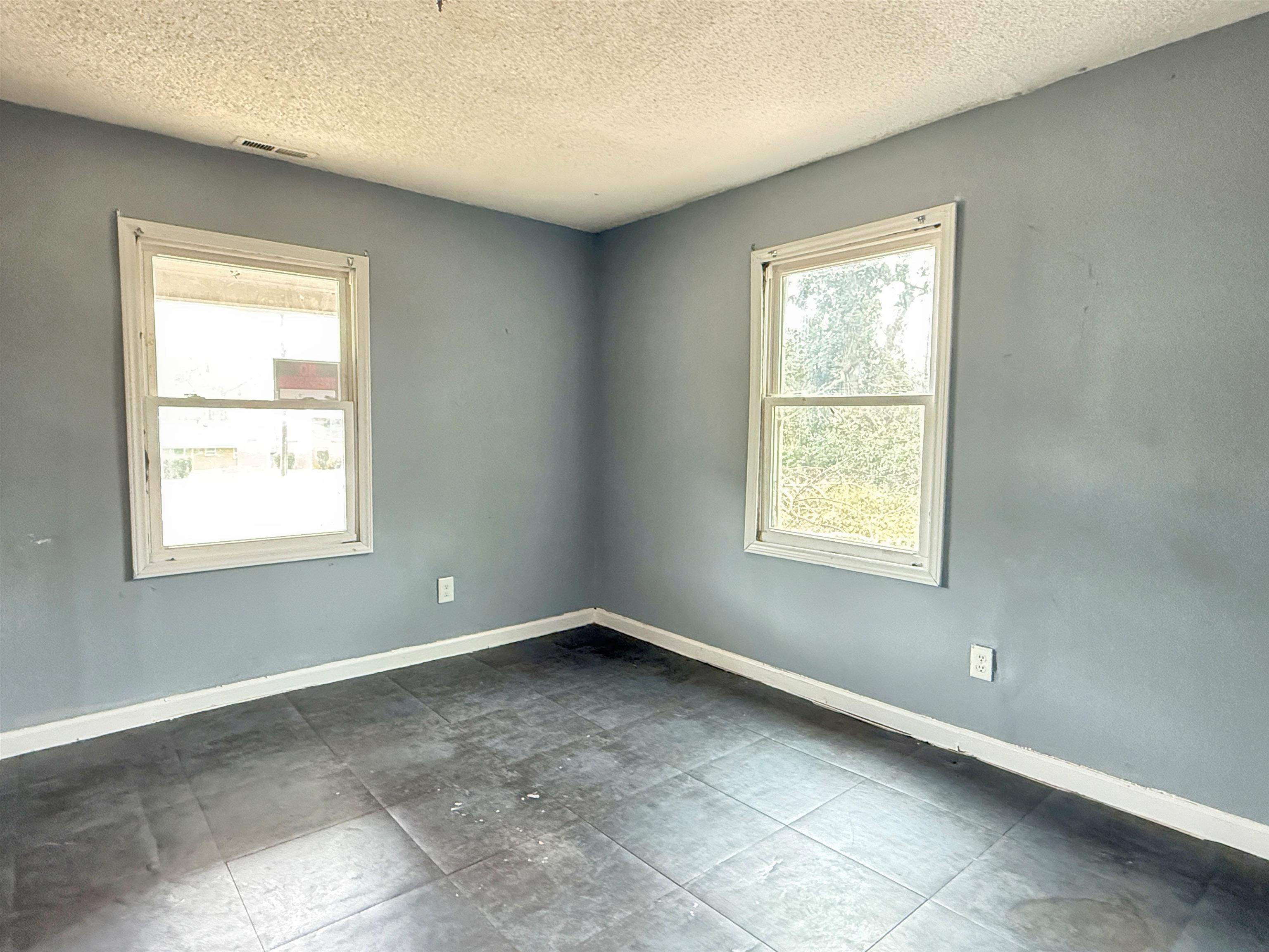 531 W Rutledge Ave Ave, Gaffney, South Carolina image 5