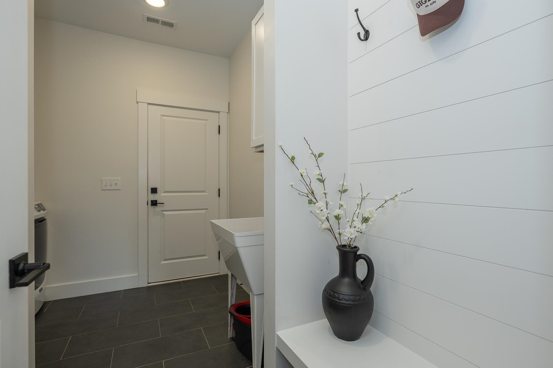713 Bradley Dill Road, Campobello, South Carolina image 20
