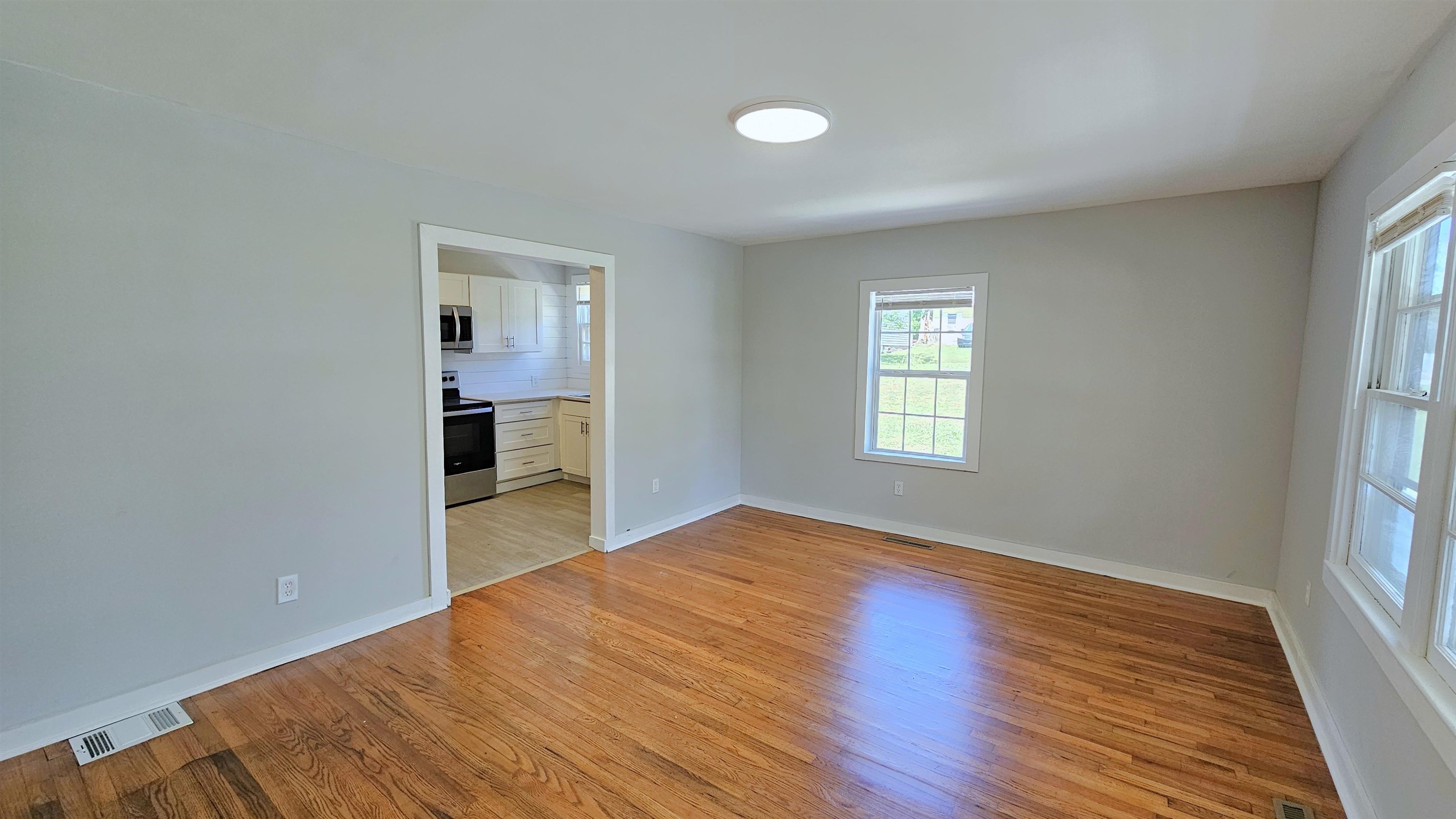 203 N Evans Street, Union, South Carolina image 2