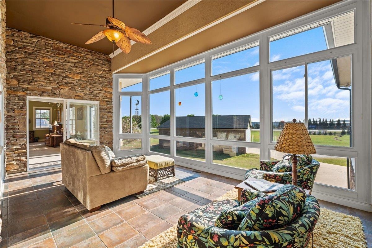 232 Vista Pointe Drive, Greer, South Carolina image 12