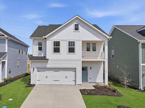 Homes For Sale - 457 Amaryllis Lane<br/> Woodruff, SC 29388