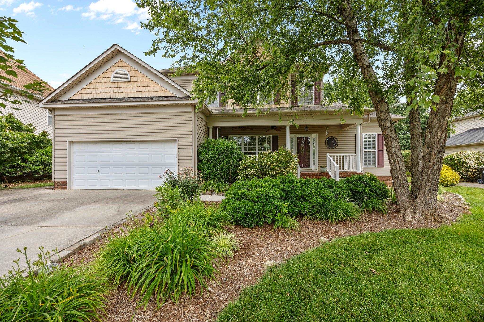 6533 NW Derby Lane, Concord, North Carolina image 1