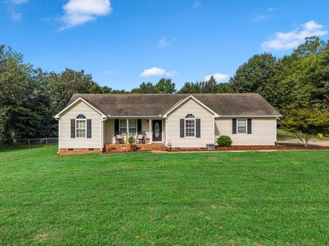 Homes For Sale - 1515 Rainbow Lake Road<br/> Inman, SC 29349