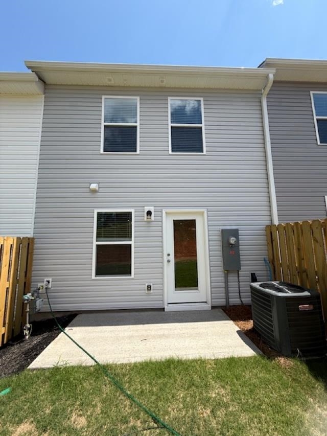 1212 Forestbrook Lane, Spartanburg, South Carolina image 2
