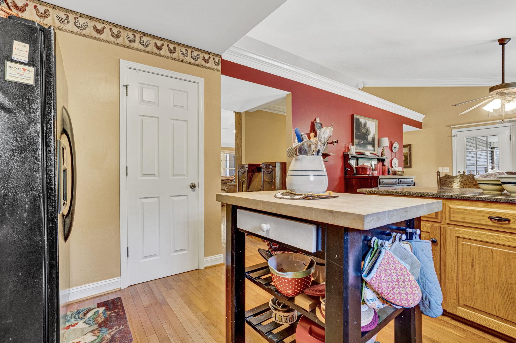 21 Martin Drive, Greenville, South Carolina image 13