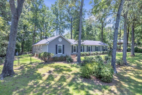 Homes For Sale - 180 Winchester Drive<br/> Roebuck, SC 29376