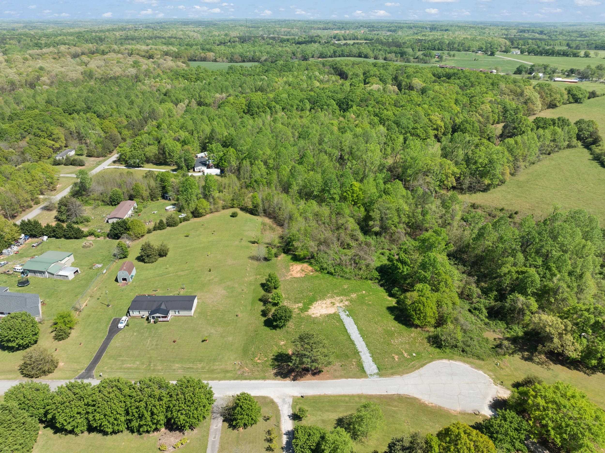 95 Topaz Drive, Gray Court, South Carolina image 3