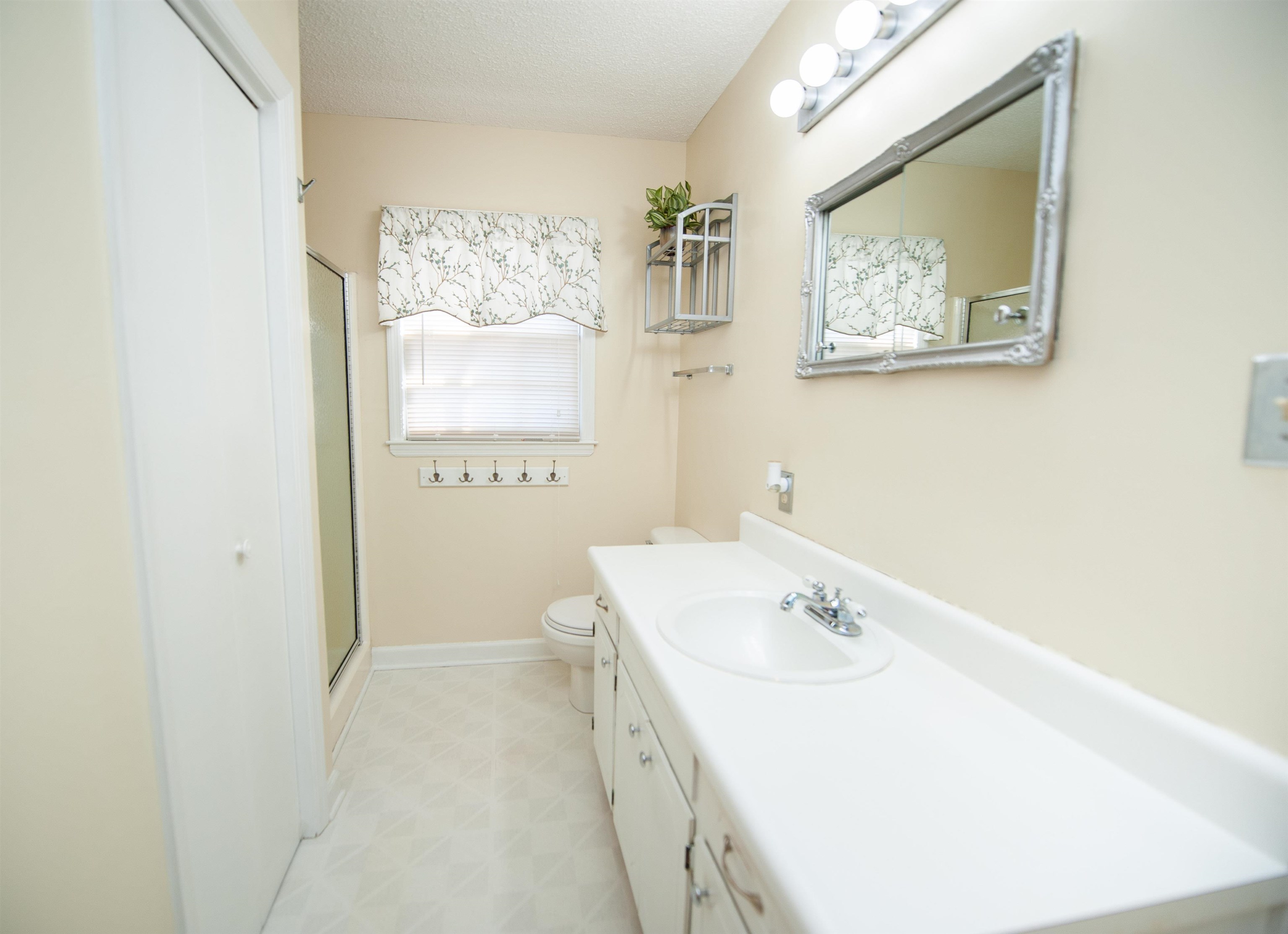 322 Seven Oaks Lane, Spartanburg, South Carolina image 6