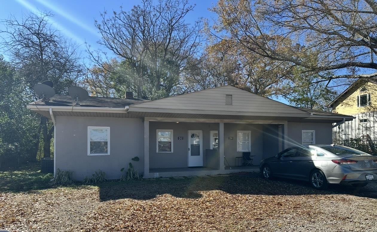 282 W Wood Street, Spartanburg, South Carolina image 1