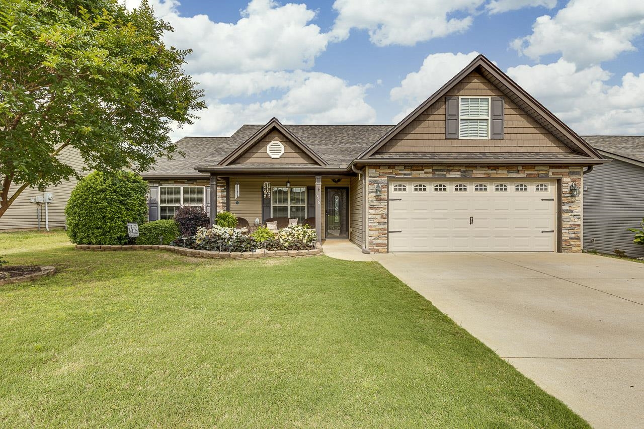 809 Dove Creek Court, Boiling Springs, South Carolina image 1