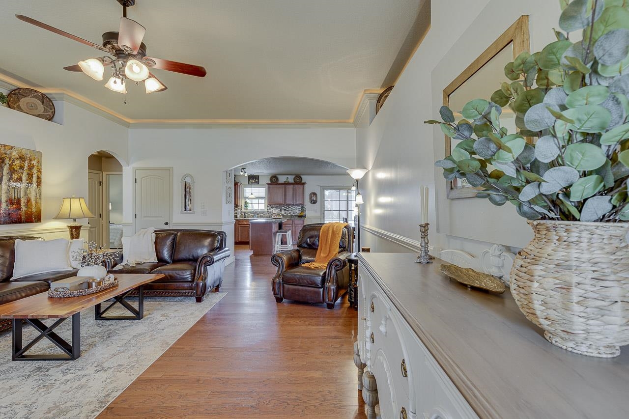 809 Dove Creek Court, Boiling Springs, South Carolina image 5