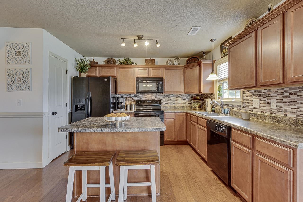 809 Dove Creek Court, Boiling Springs, South Carolina image 12