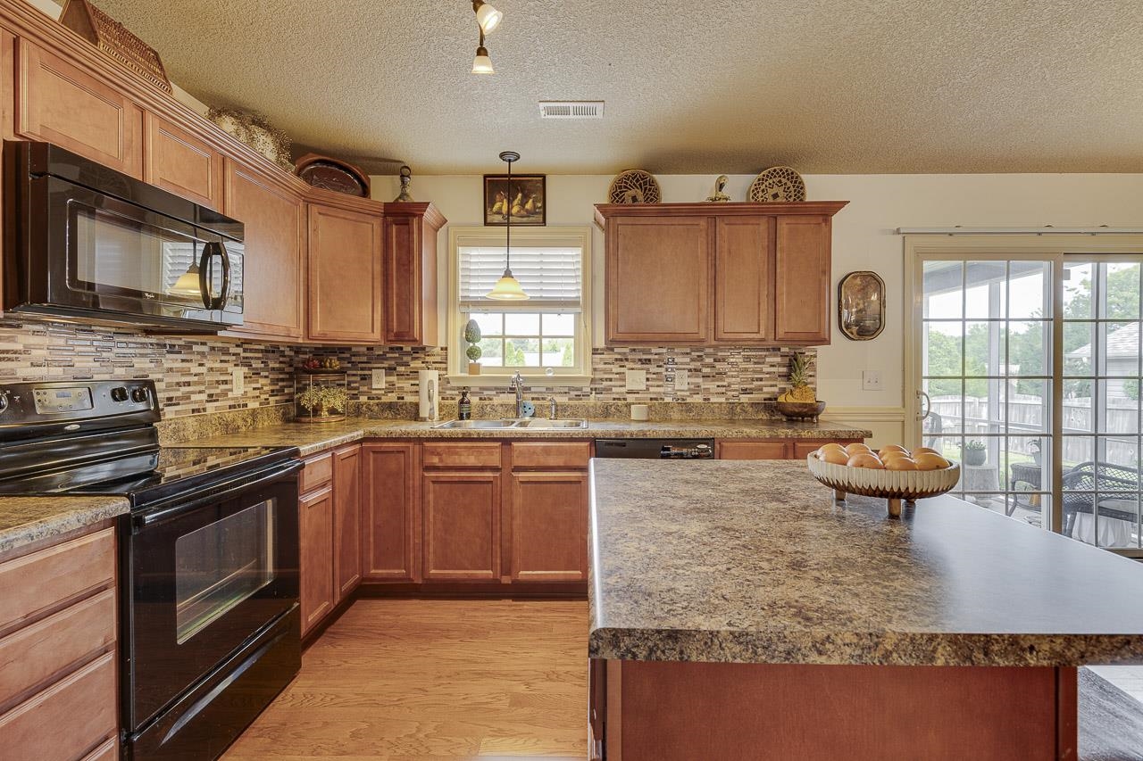809 Dove Creek Court, Boiling Springs, South Carolina image 15