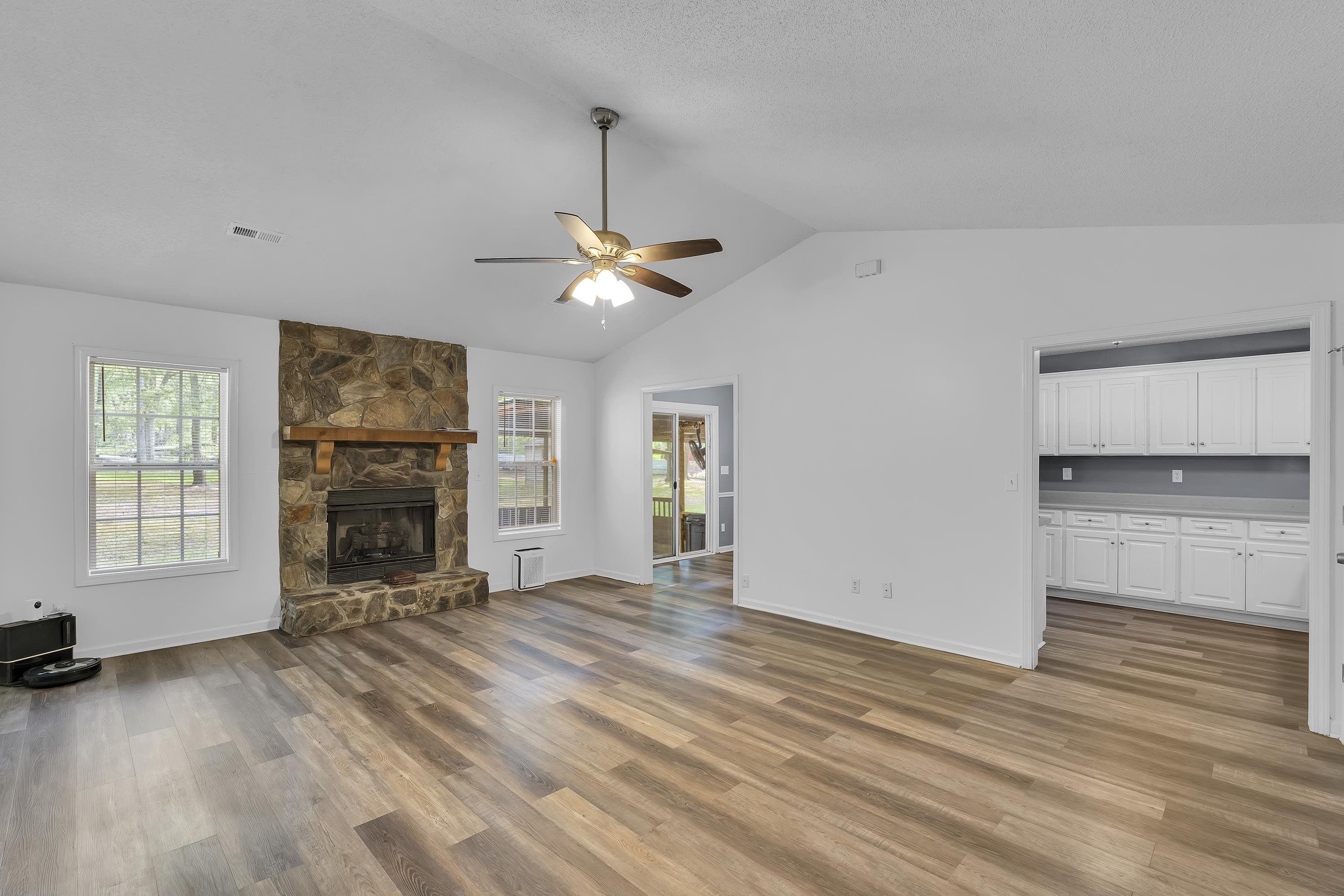 28 Meadowlark Lane, Spartanburg, South Carolina image 2