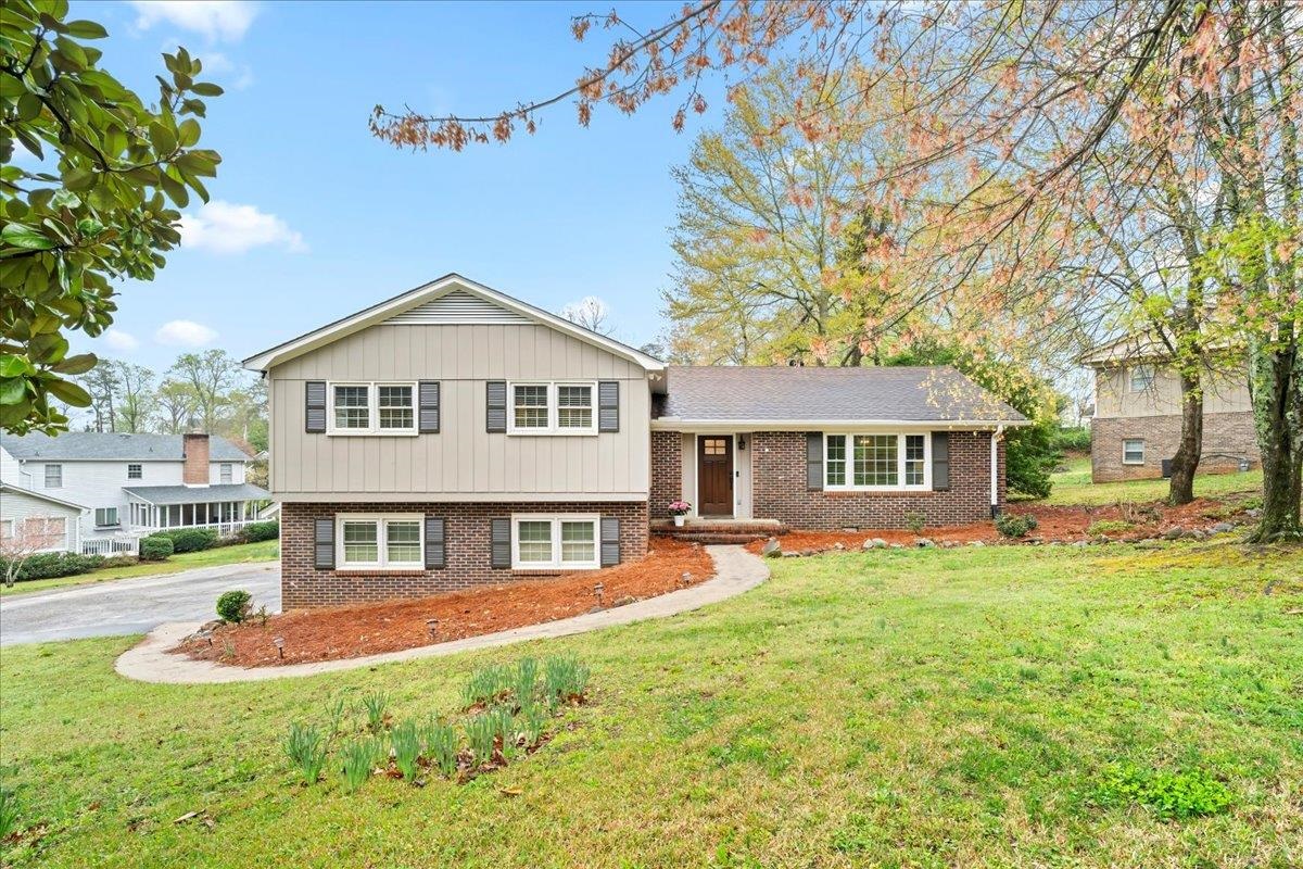 2 E Indian Trail, Taylors, South Carolina image 1