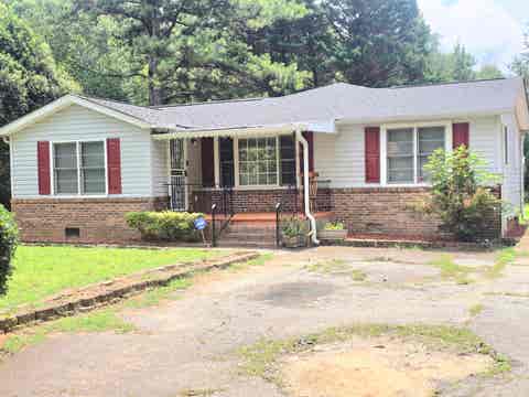 Homes For Sale - 190 Fuller Road<br/> Spartanburg, SC 29306