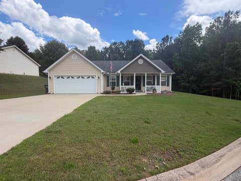 Homes For Sale - 125 Care Lane<br/> Greer, SC 29651