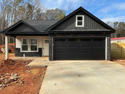 A home in Chesnee