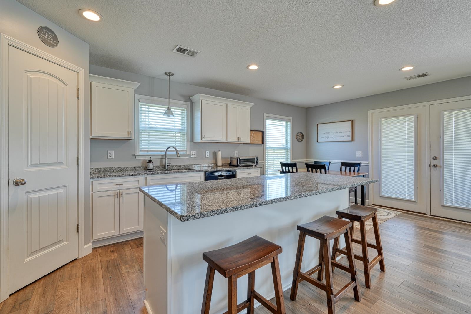 112 Meadow Lake Drive, Cowpens, South Carolina image 12