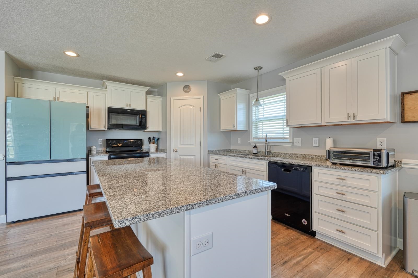 112 Meadow Lake Drive, Cowpens, South Carolina image 10