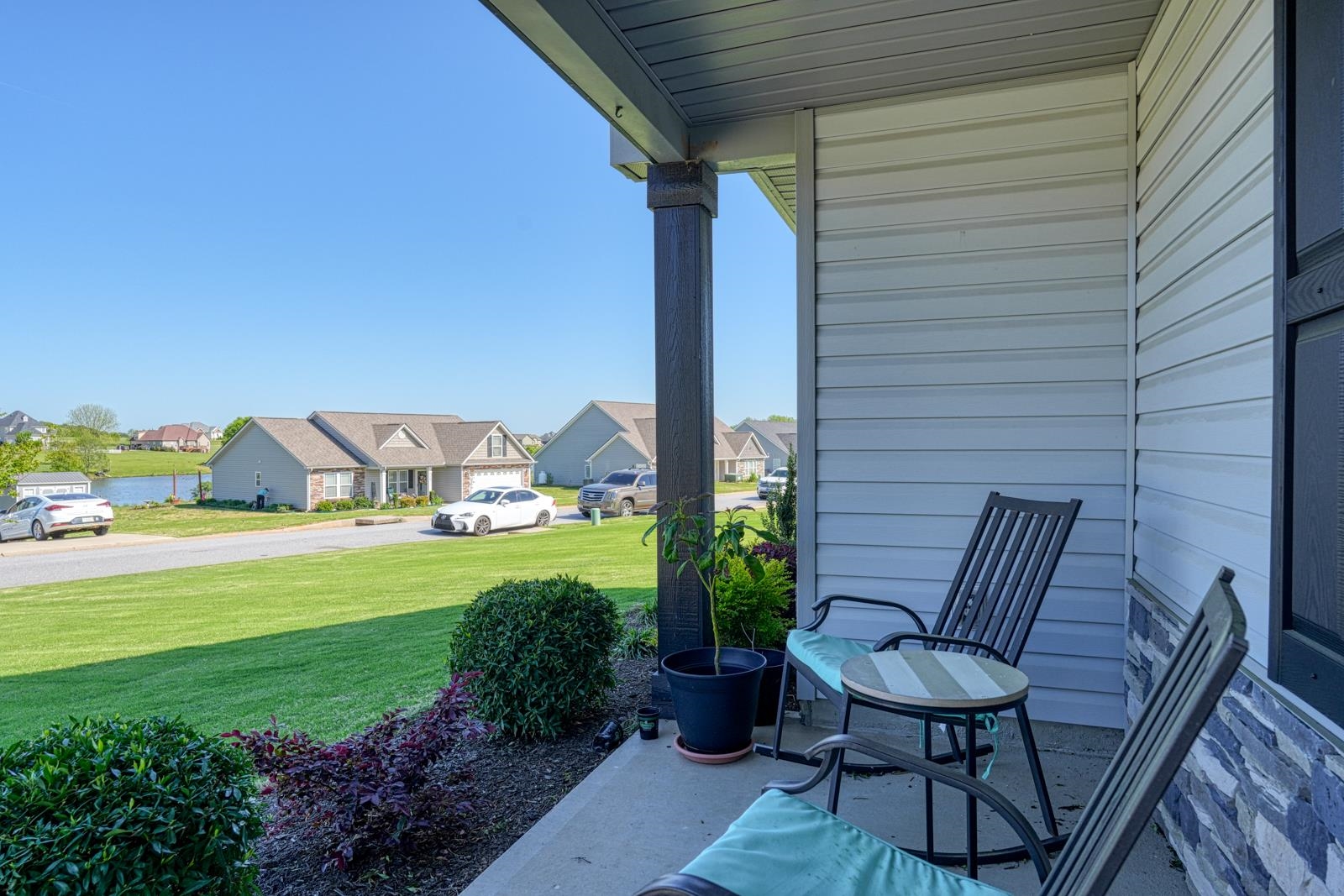 112 Meadow Lake Drive, Cowpens, South Carolina image 2