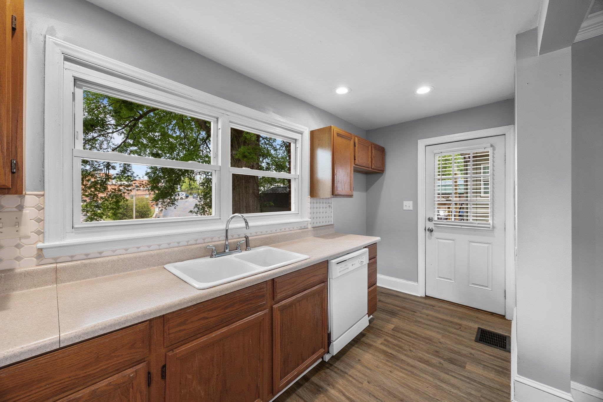 330 Clover Street, Mooresville, North Carolina image 13
