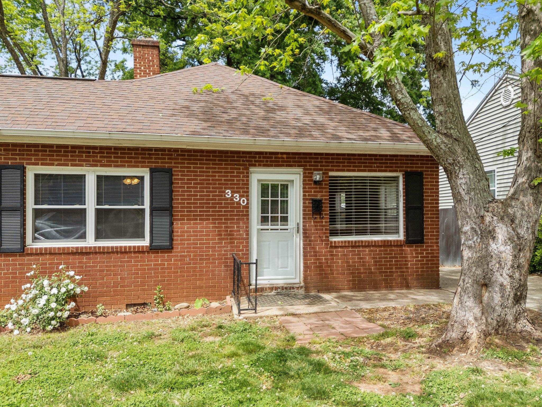 330 Clover Street, Mooresville, North Carolina image 4