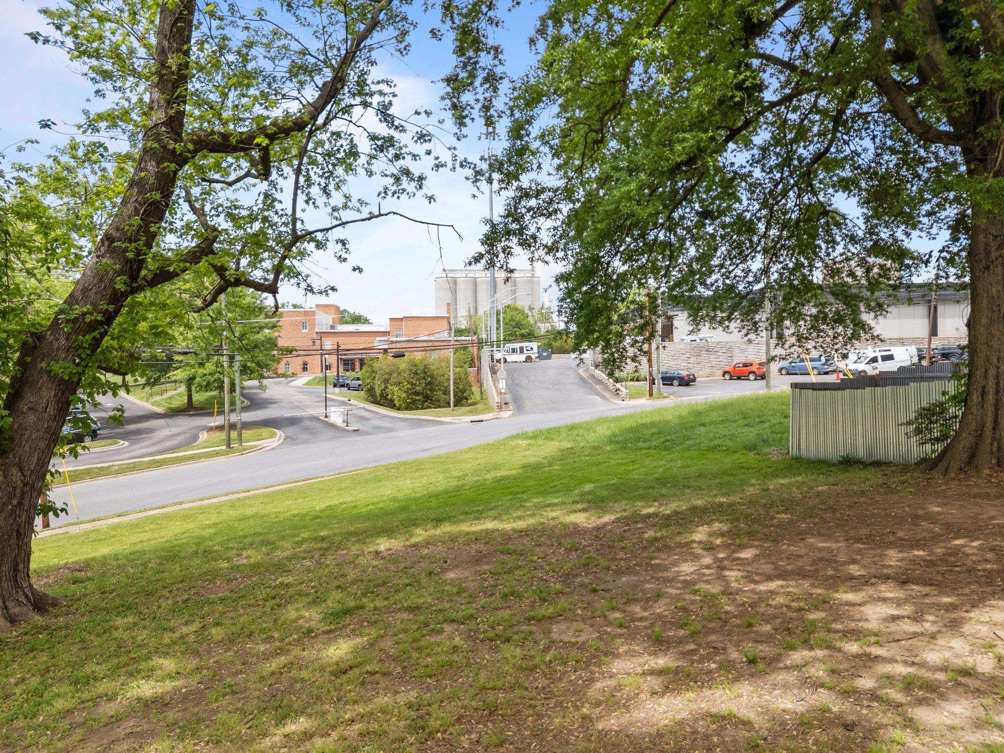 330 Clover Street, Mooresville, North Carolina image 23