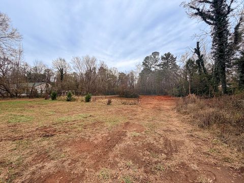 Vacant Land For Sale - 2723B Poinsett Highway<br/> Greenville, SC 29609