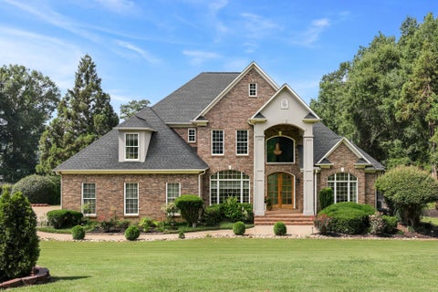 Homes For Sale - 227 Woodlake Drive<br/> Spartanburg, SC 29301
