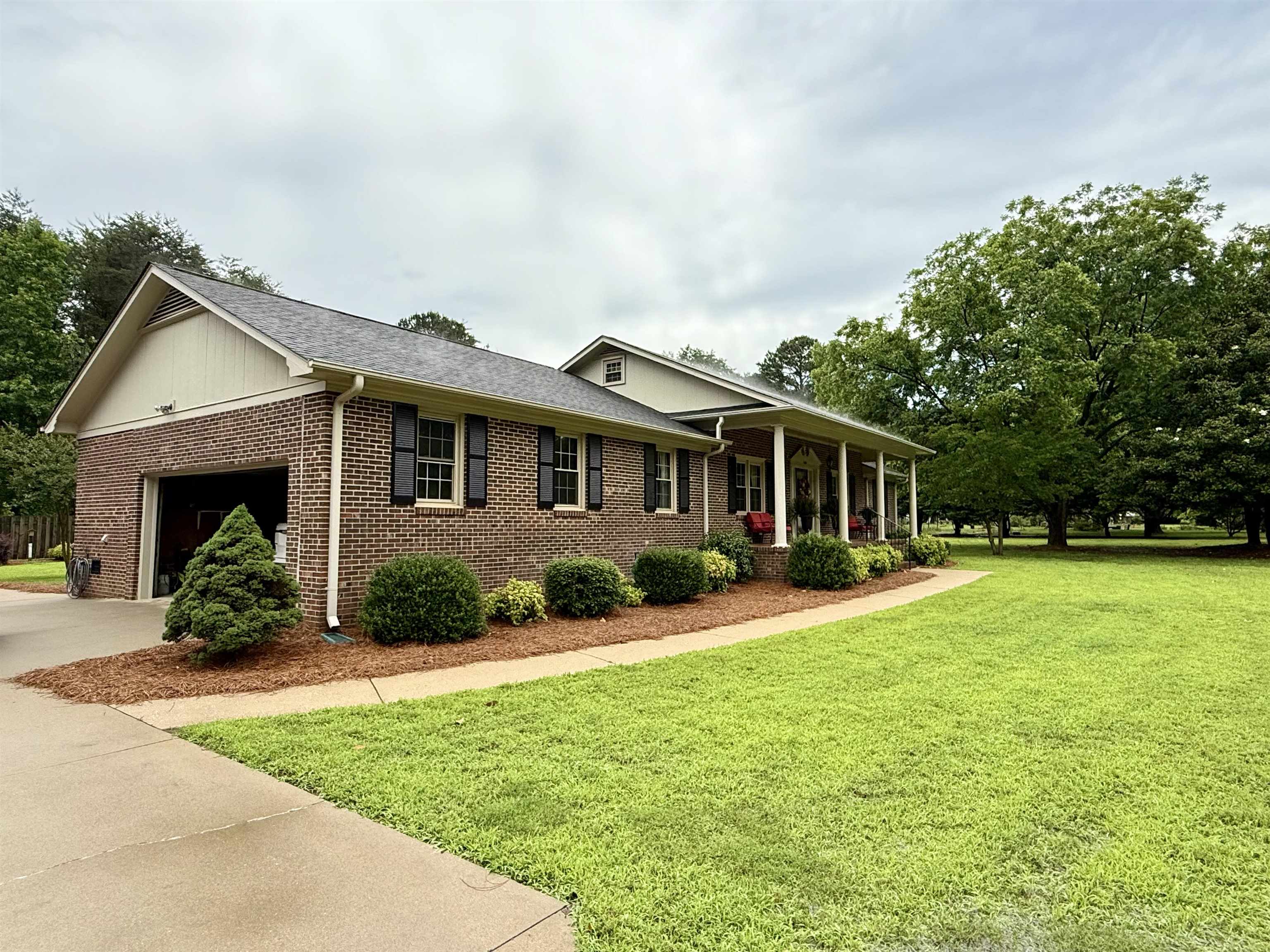6144 Robin Street, Spartanburg, South Carolina image 3