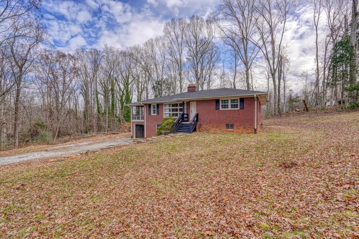 1017 Blackstock Road, Pauline, South Carolina image 4