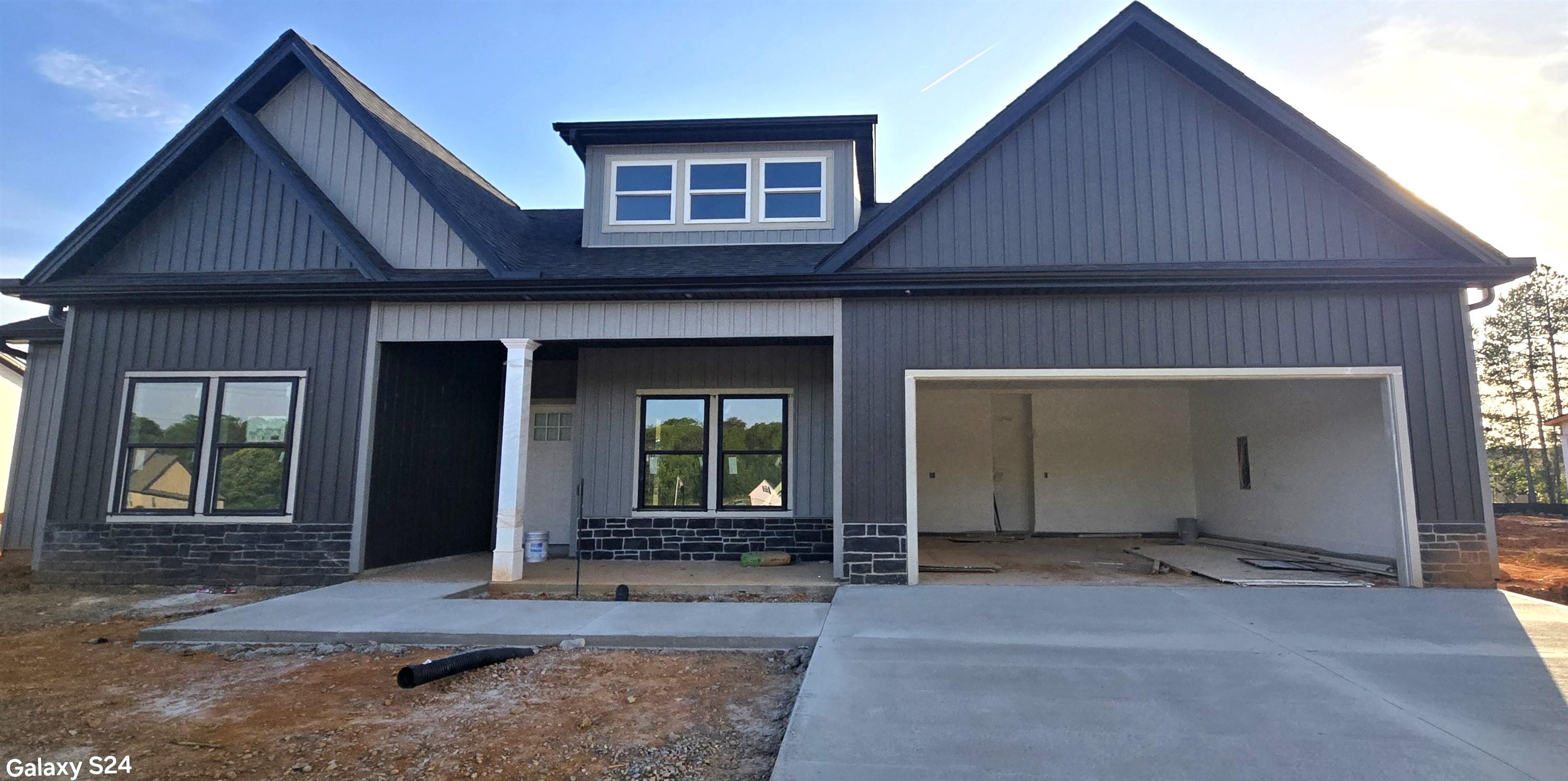 2123 N November Drive, Boiling Springs, South Carolina image 2