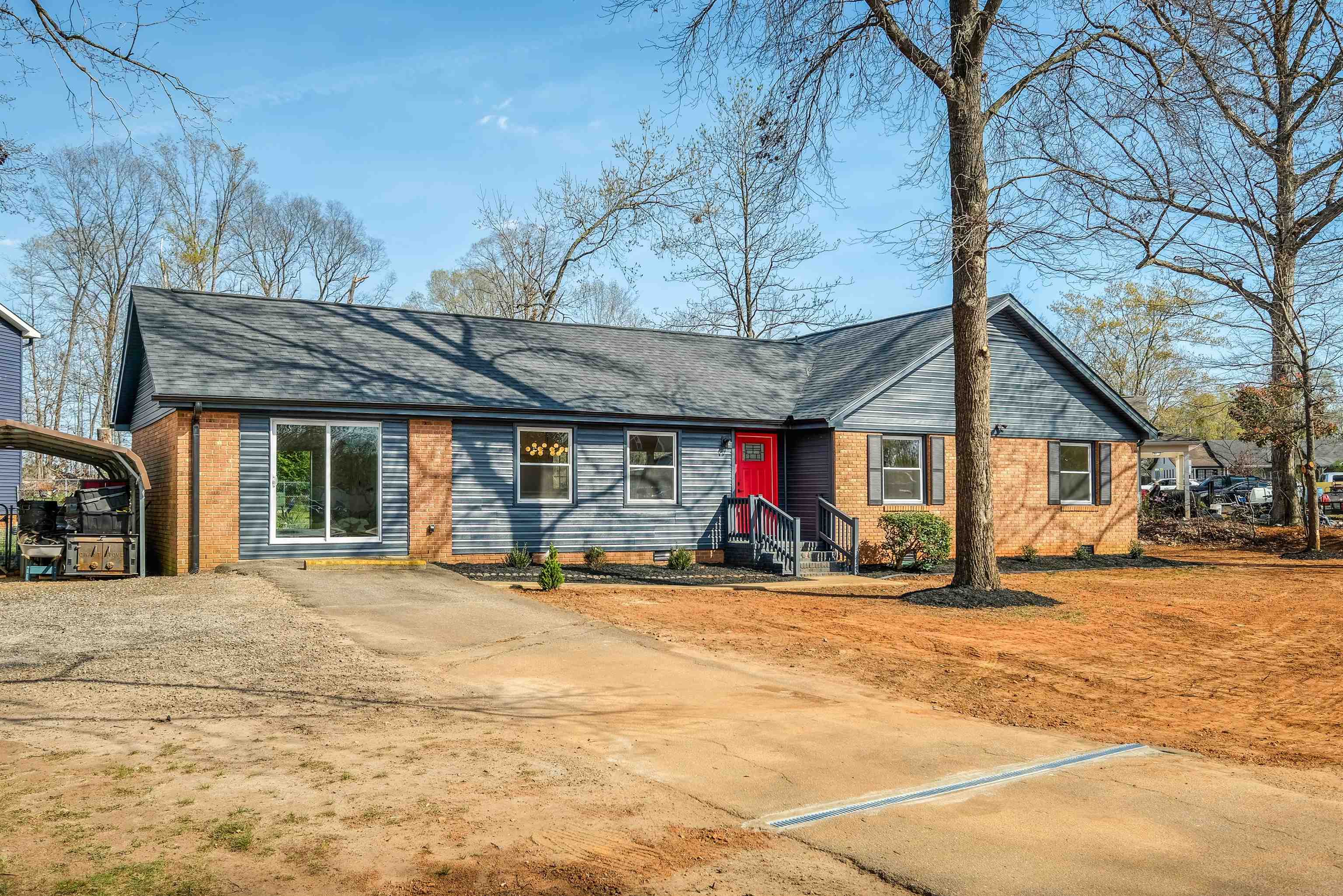 2 Willowood Drive, Spartanburg, South Carolina image 1