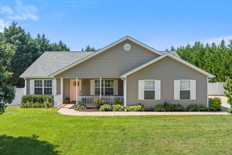 Homes For Sale - 330 Shadowfield Acres Drive<br/> Duncan, SC 29334