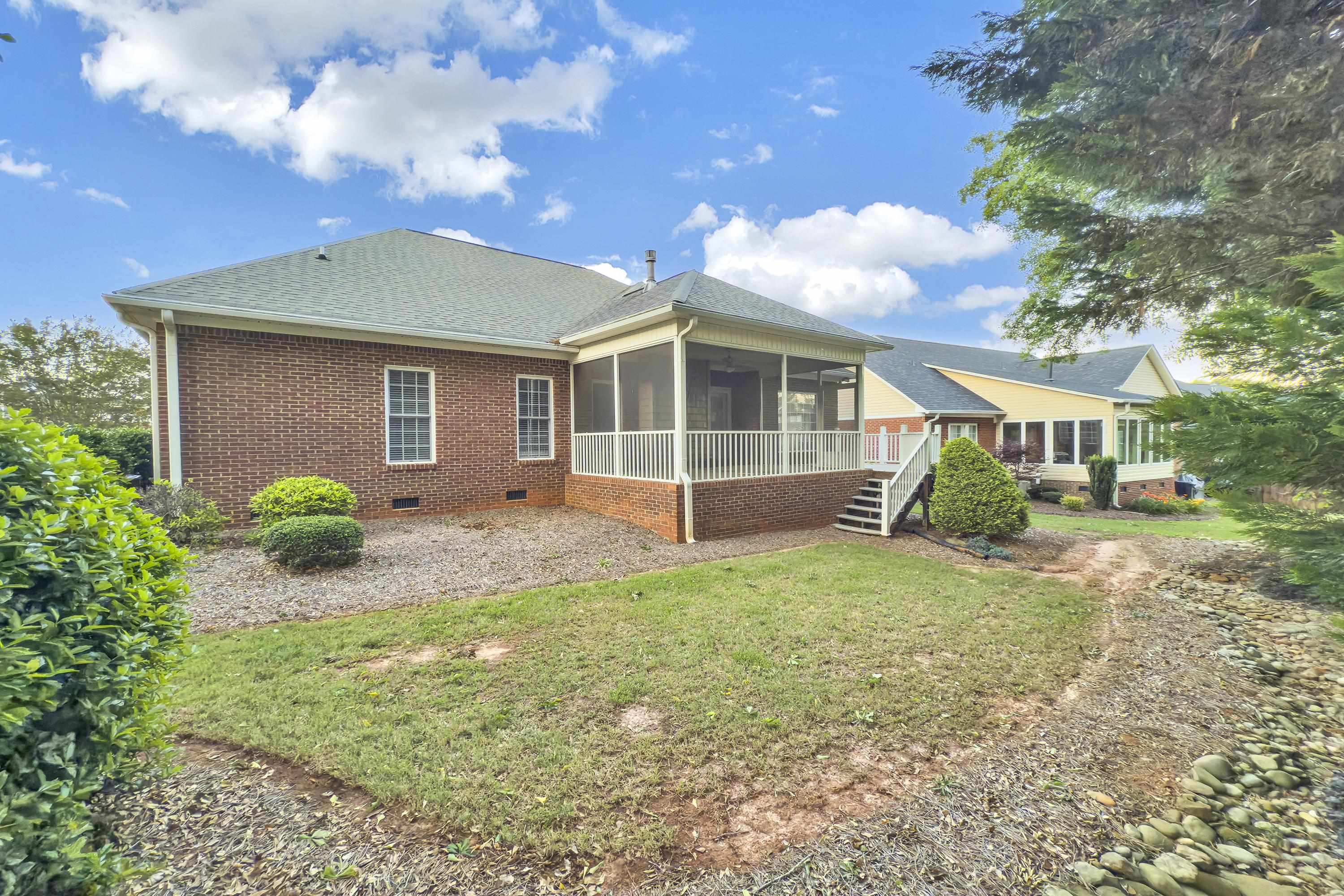 240 Apple Branch Lane, Boiling Springs, South Carolina image 17