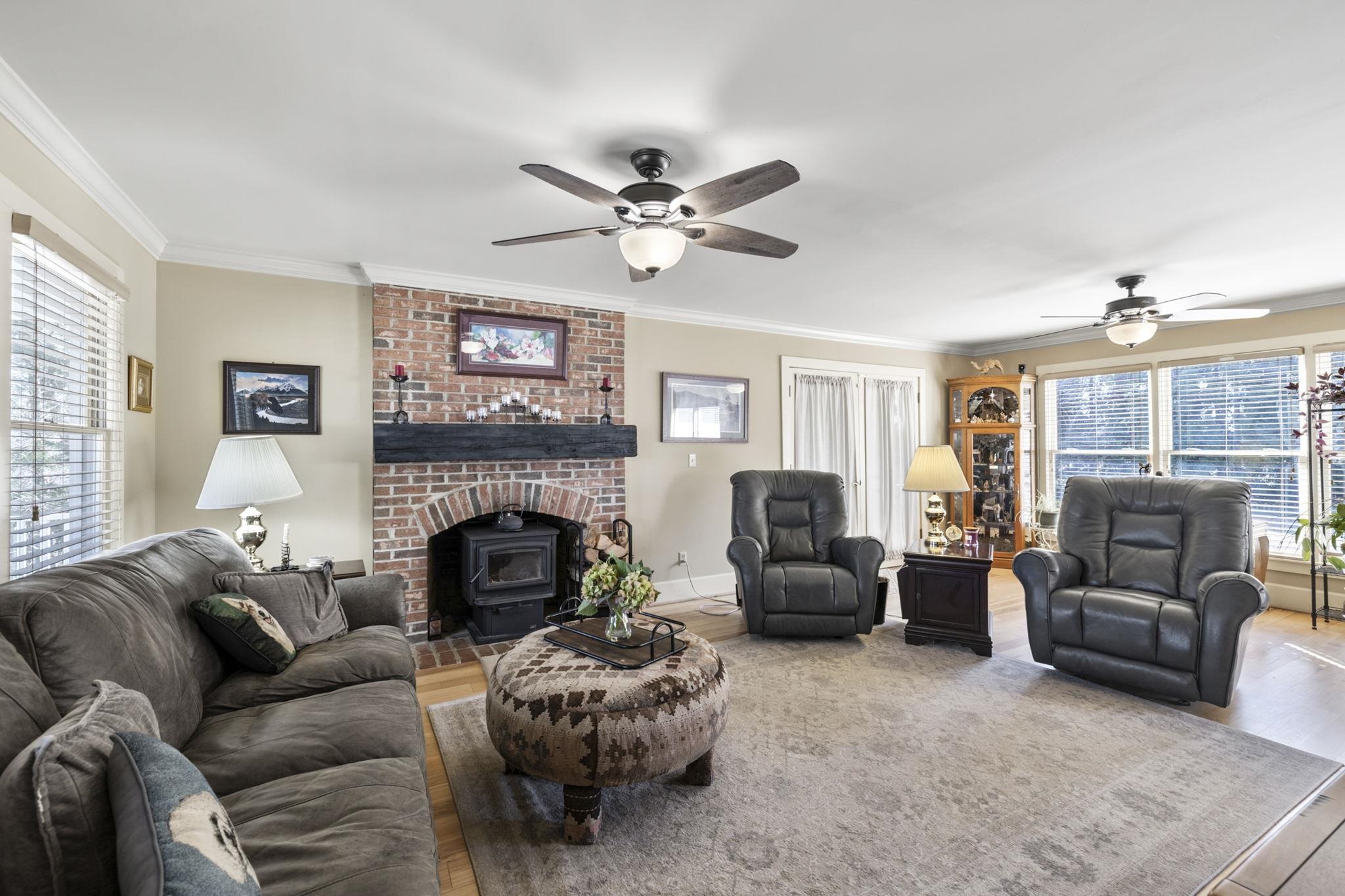 107 Asbury Drive, Landrum, South Carolina image 4