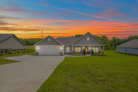 Homes For Sale - 1367 Ezell Road<br/> Chesnee, SC 29323