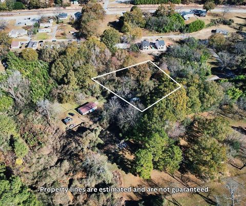 Homes For Sale - 110 Pump Hollow Road<br/> Jonesville, SC 29353