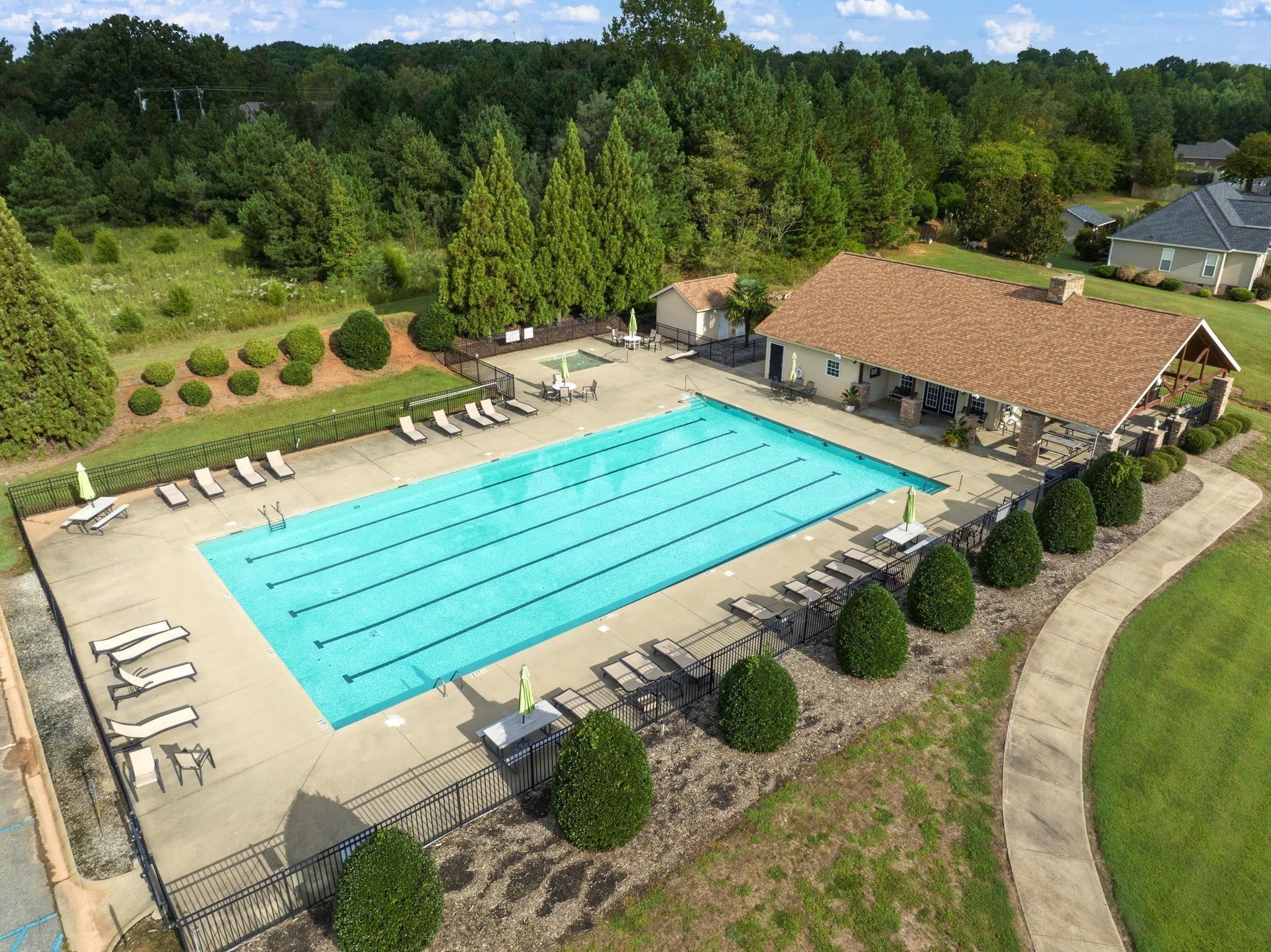 208 W Coosaw Court, Roebuck, South Carolina image 4