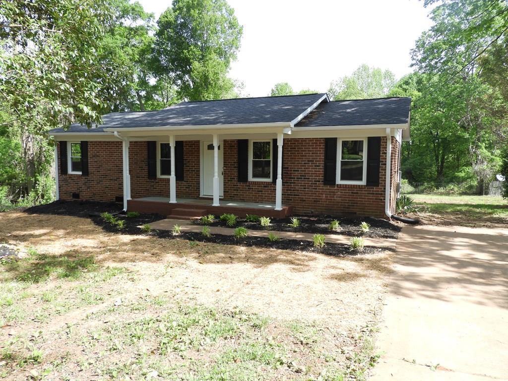 146 Crestmont Drive, Gaffney, South Carolina image 1