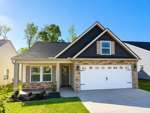 Homes For Sale - 1220 Cleve Gosnell Lane<br/> Spartanburg, SC 29303